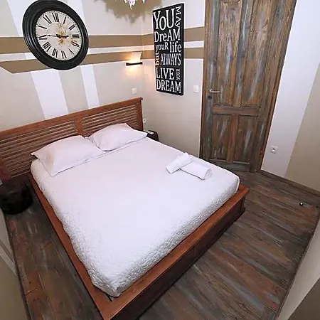De France Hotel 2*